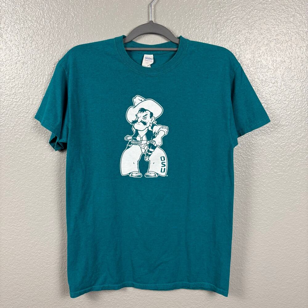 Gildan Size Medium OSU Aqua Blue Green Short Sleeve Pistol Pete Mascot T-Shirt